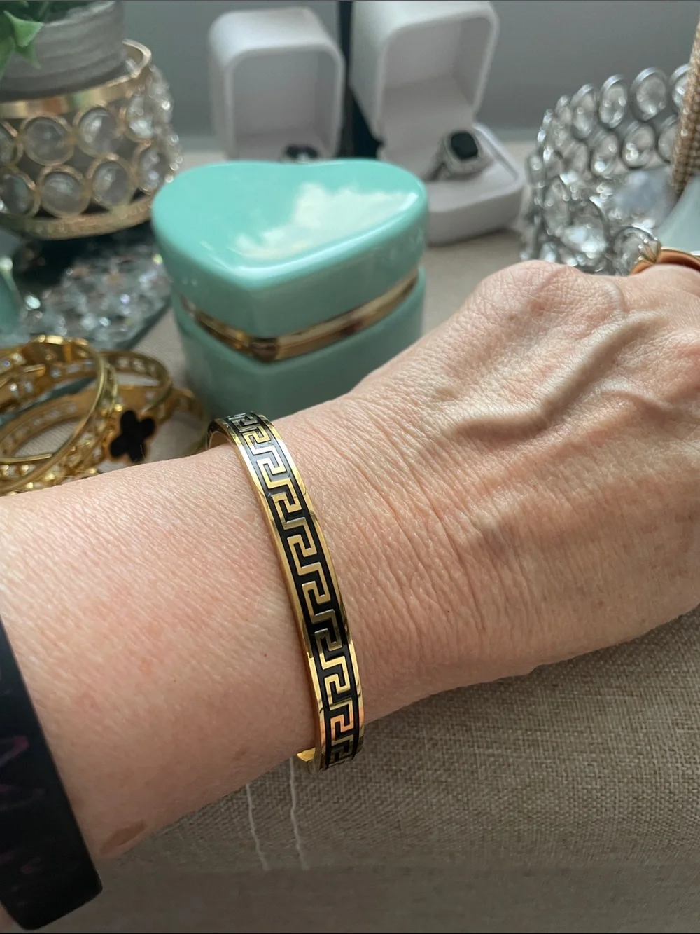 ✨🖤Gold and Black Greek Key Bangle Bracelet 🖤✨NEW
